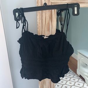 Black tank crop top